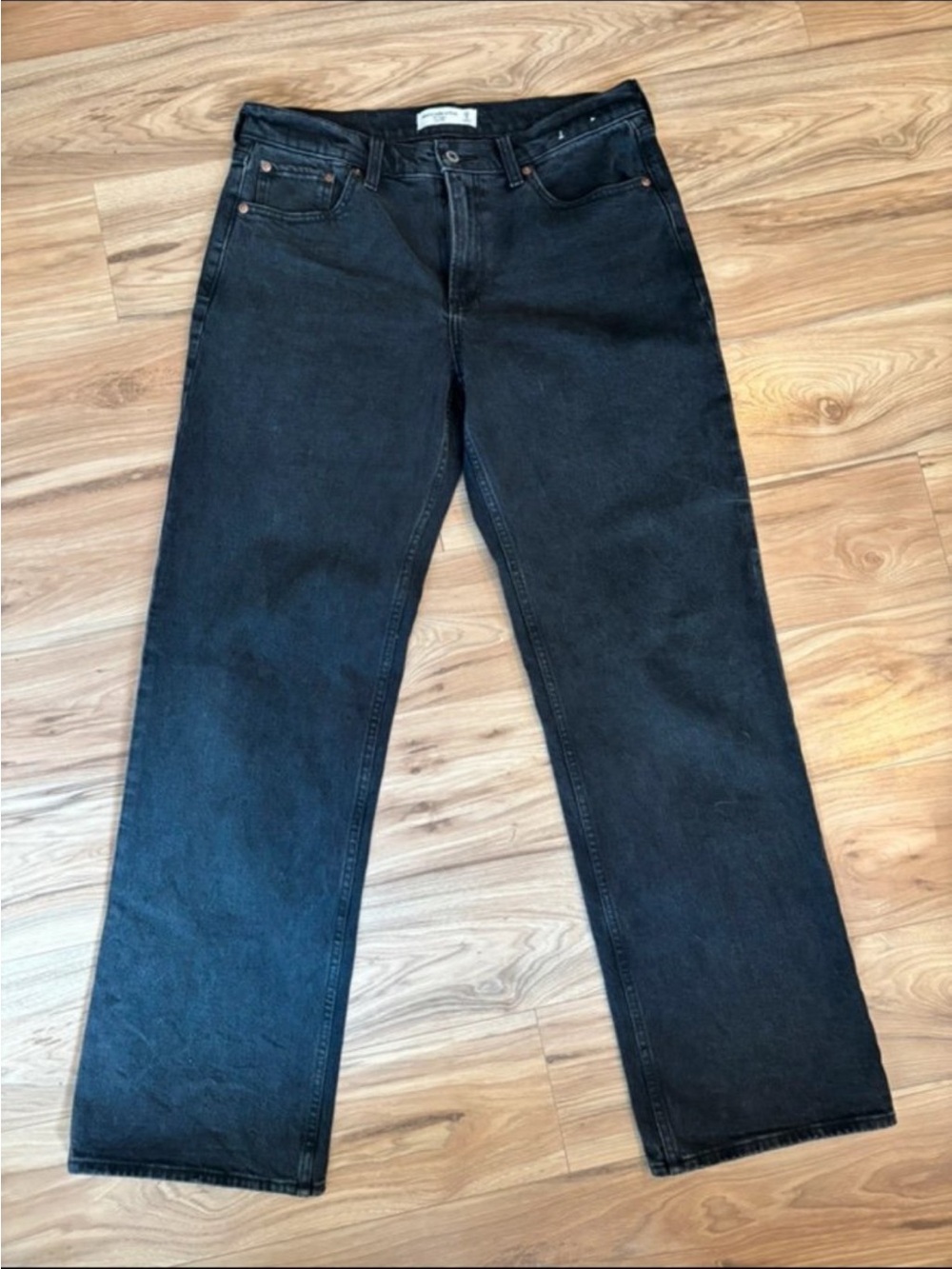 Women’s Abercrombie & Fitch Low Rise Baggy Jeans